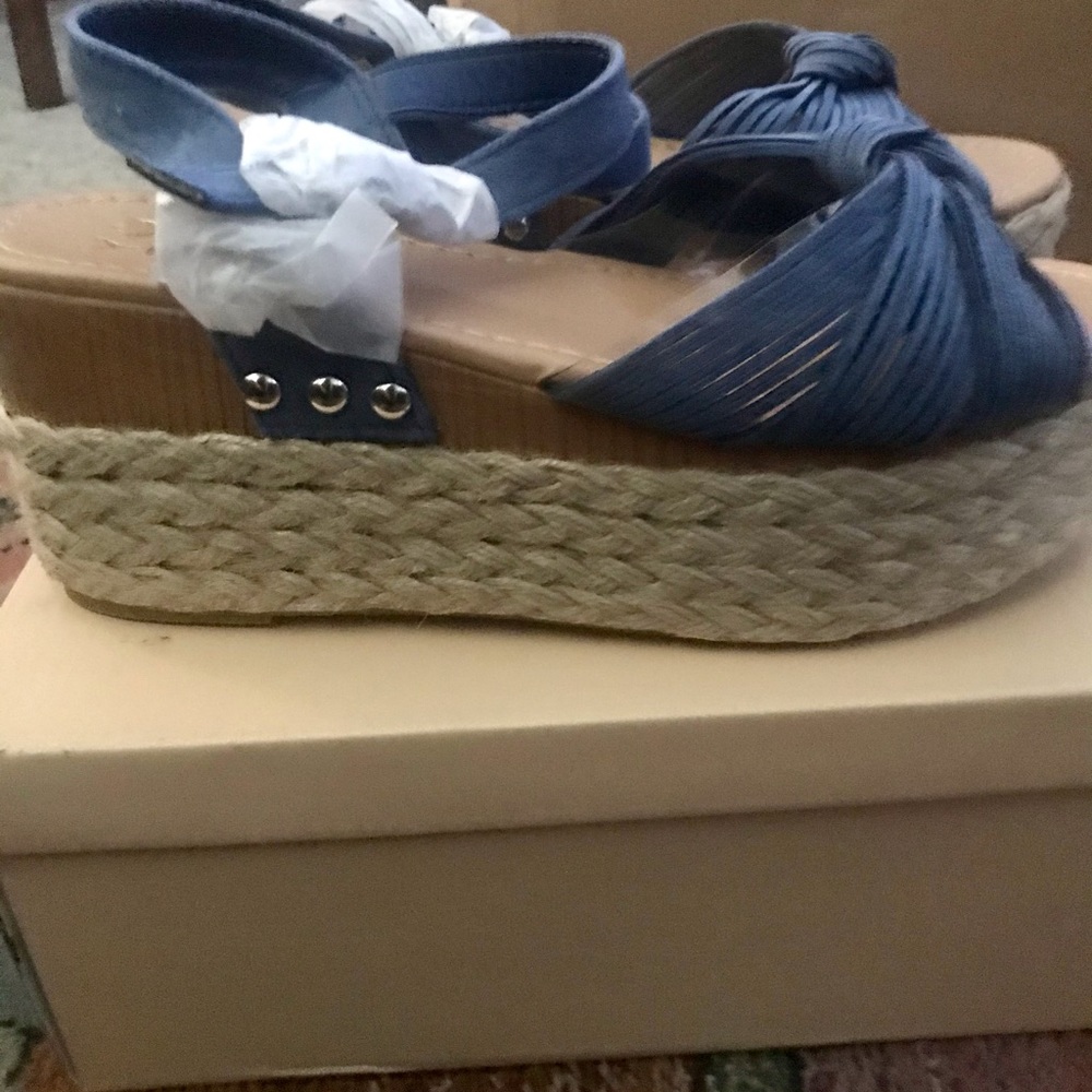 YOKI Knotted Blue Lace Platform Sandals Size 7.5 - Picture 7 of 9